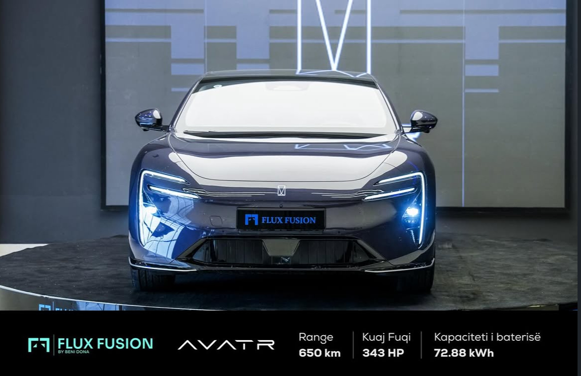 Photo 6 from the vehicle catalogue at the FluxFusion Kosova showroom