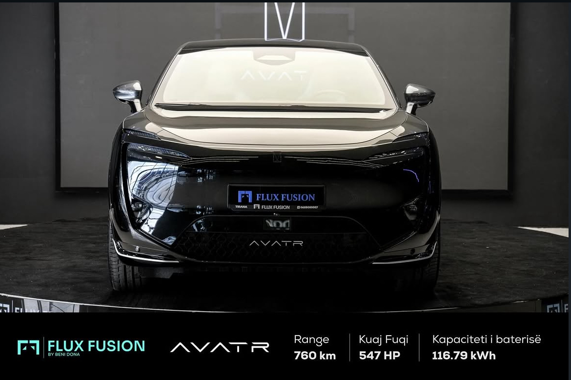 Photo 10 from the vehicle catalogue at the FluxFusion Kosova showroom