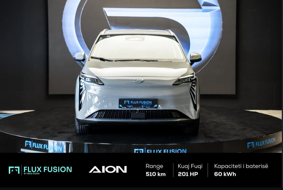 Photo 15 from the vehicle catalogue at the FluxFusion Kosova showroom